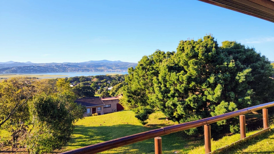2 Bedroom Property for Sale in Brenton On Lake Western Cape